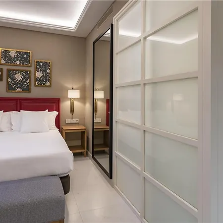 Vincci Molviedro Hotel 4*