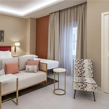 Vincci Molviedro 4* Sevilla